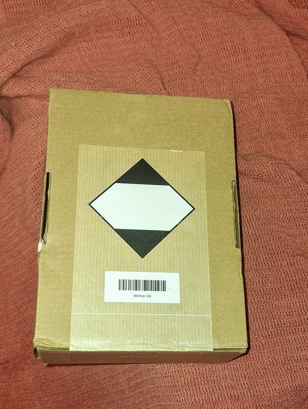Ffern Winter 2026 Unopened 7-Pc Fragrance Kit + FREE Benefit Mirror 🎁 - Picture 8 of 10
